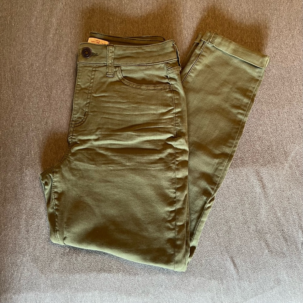 Olive Green Ankle Cropped Jeans